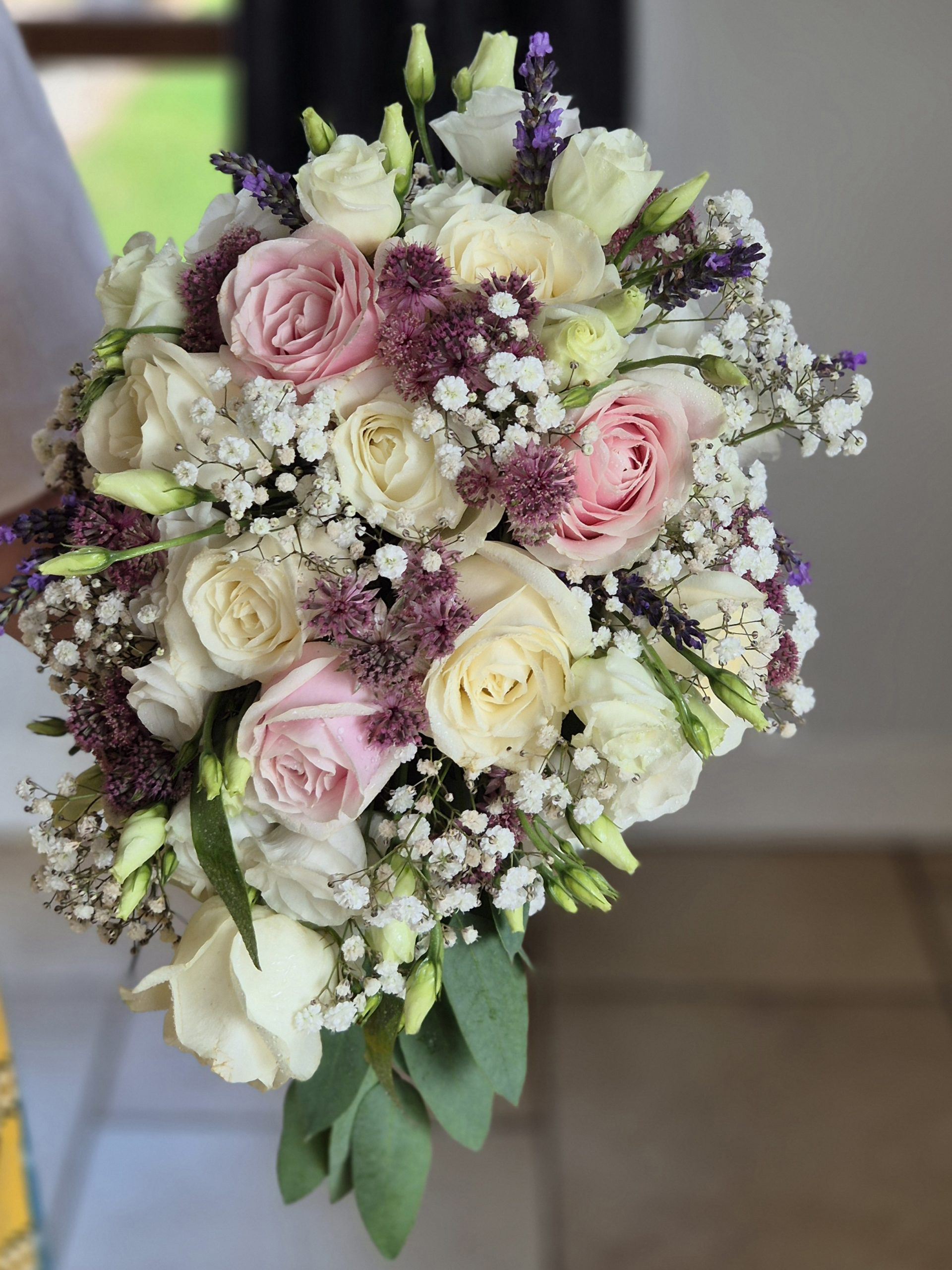 Olivias Flowers brides bouquet with white flowers
